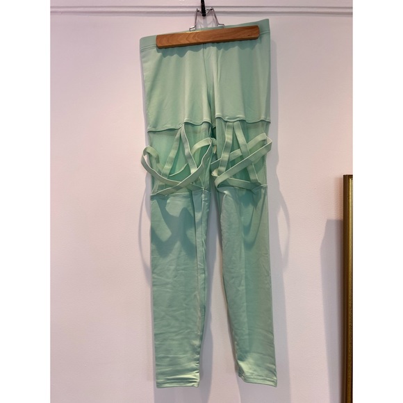 Black Milk Size S OCCULTIST MINT LEGGINGS - Picture 3 of 5
